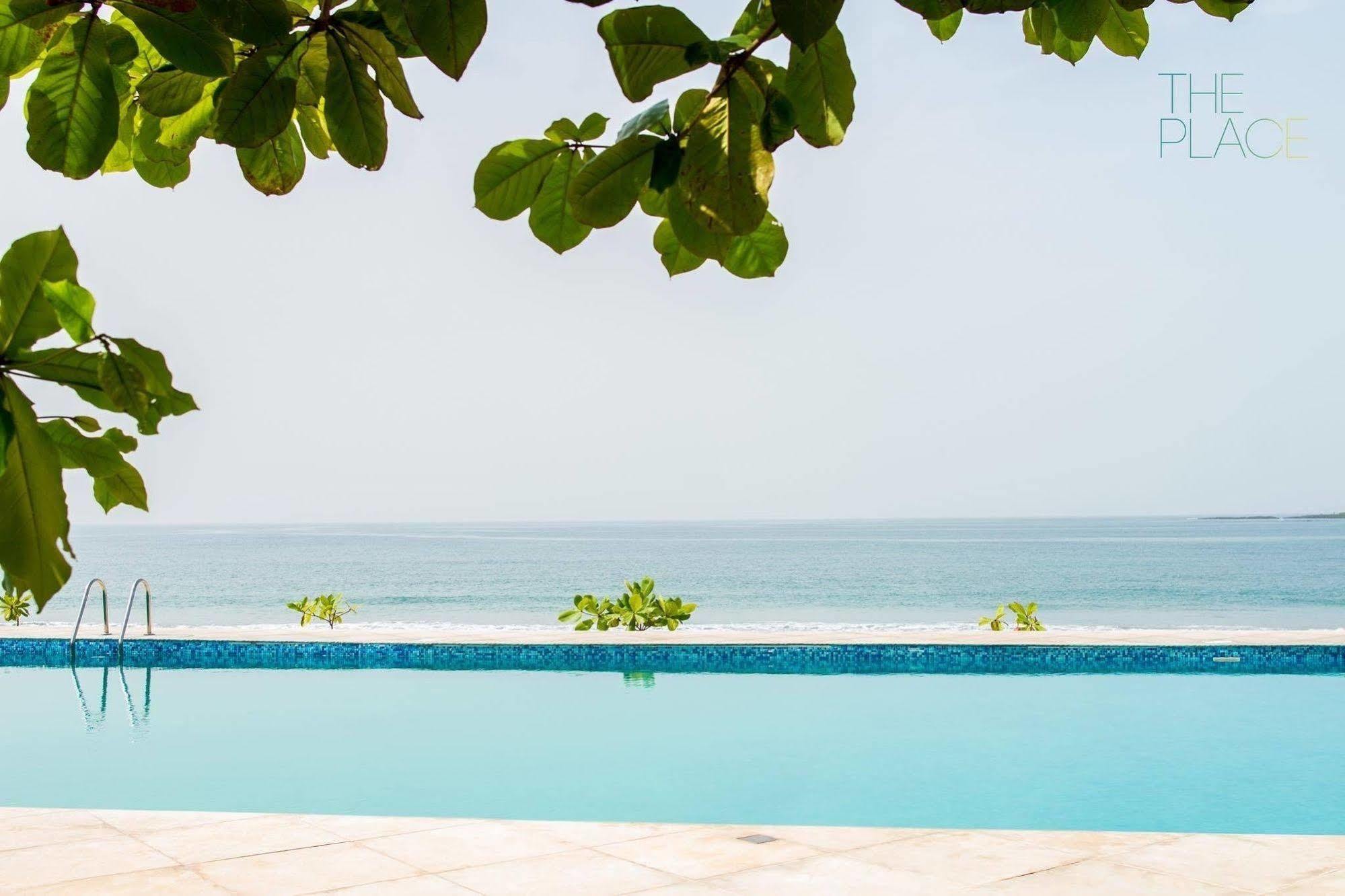 The Place Resort At Tokeh Beach 弗里敦 外观 照片