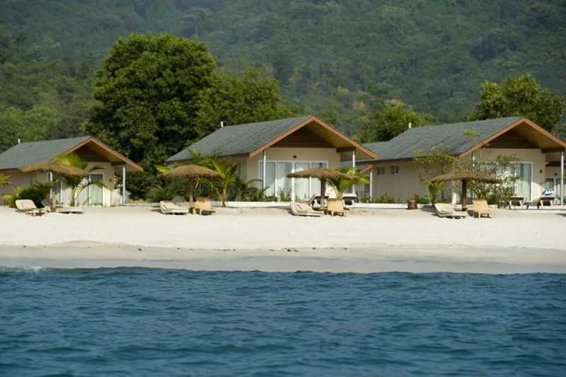 The Place Resort At Tokeh Beach 弗里敦 外观 照片